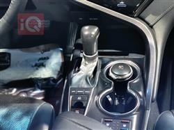 تۆیۆتا کامری